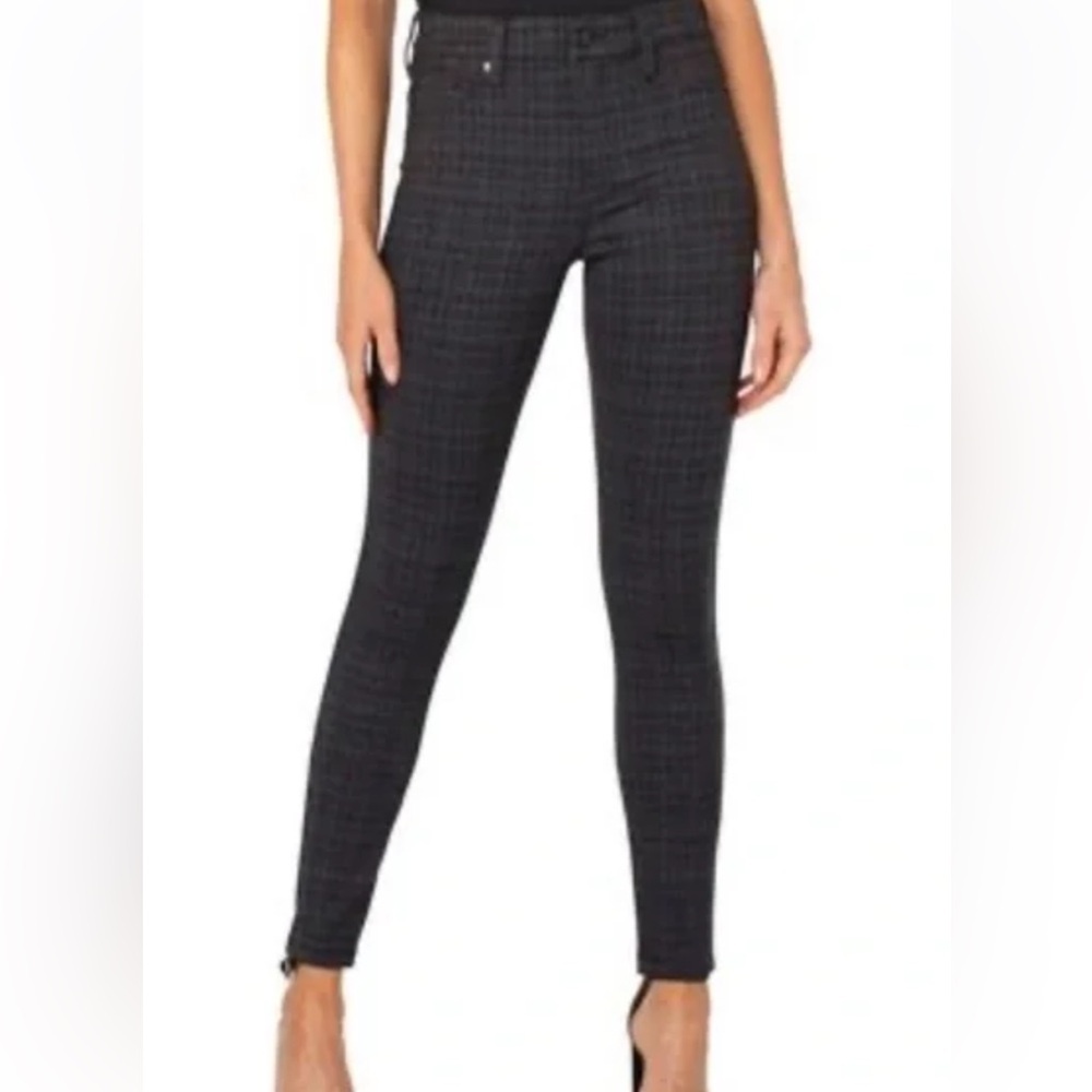 NWT Liverpool Los Angeles The Gia Glider New Revolutionary Pull On Pant
